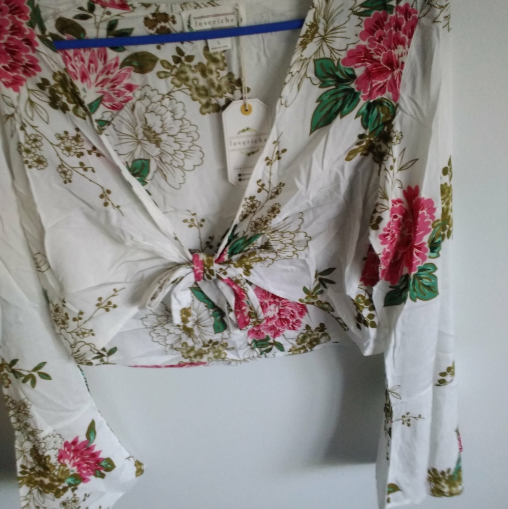 Tie front crop blouse